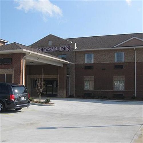 פיקאיון Heritage Inn מראה חיצוני תמונה